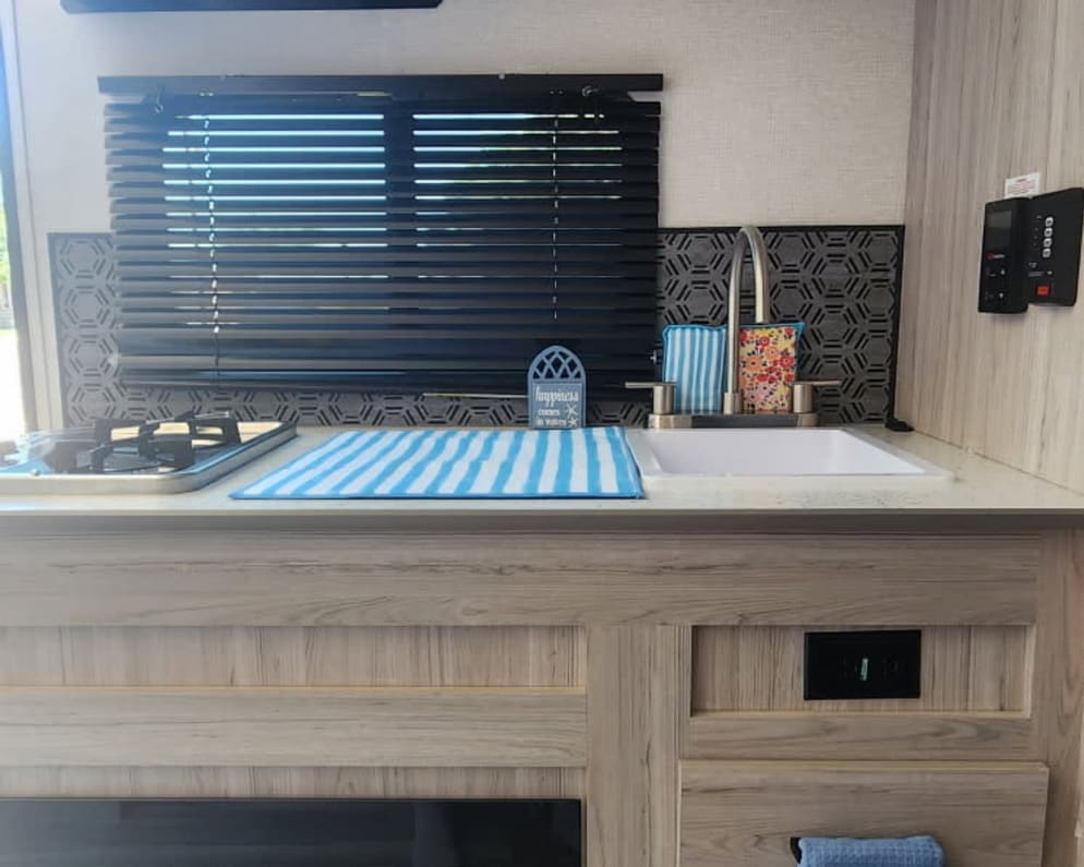 2025 Heartland Pioneer Travel Trailer for rent in Odessa Texas