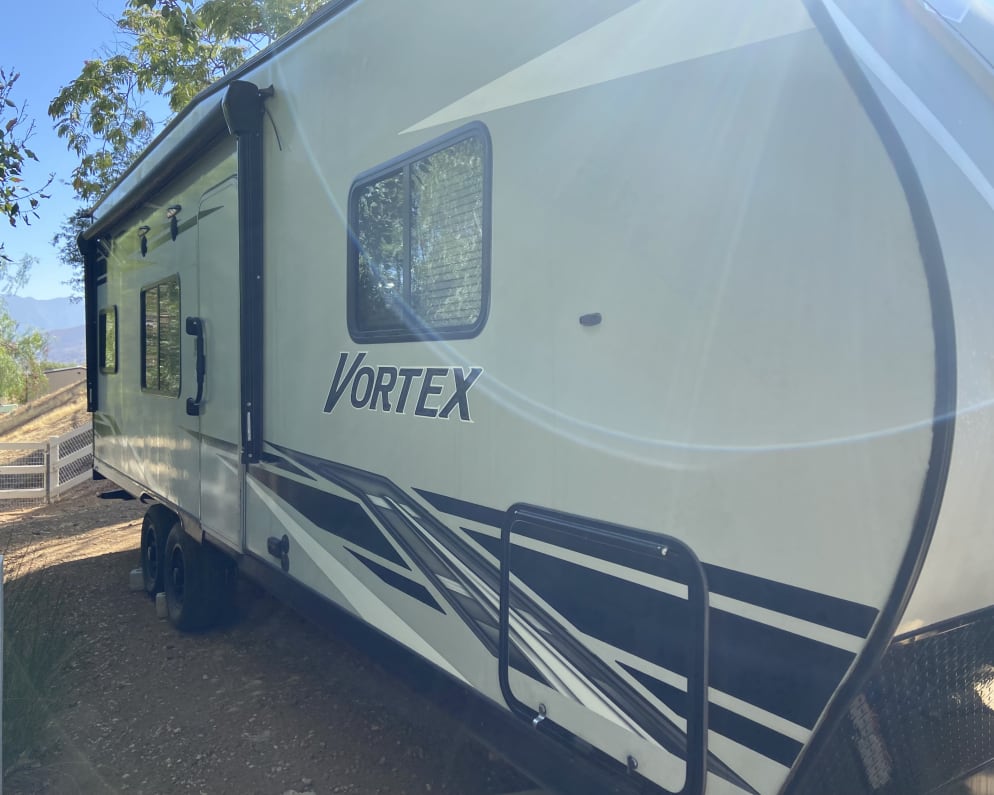 2022 Genesis Supreme  by Genesis Supreme Rv for rent in 93534