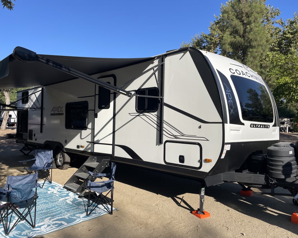 2025 Coachmen Apex 300 BHS