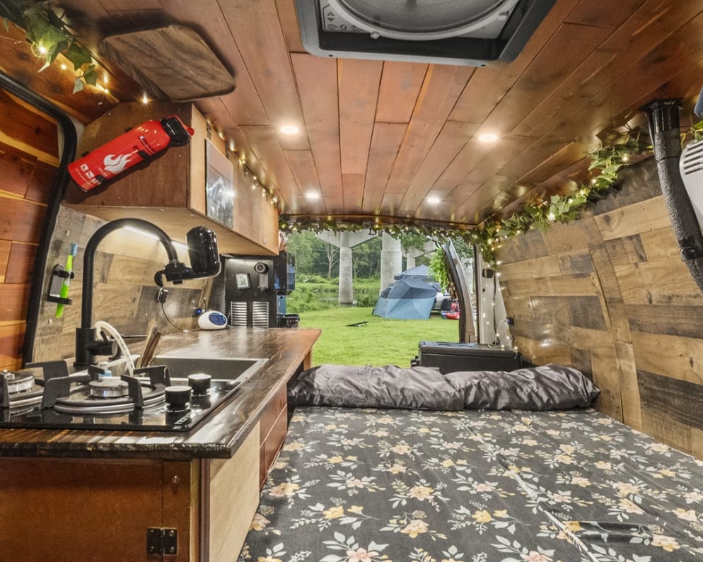 2007 Ford Econoline 150