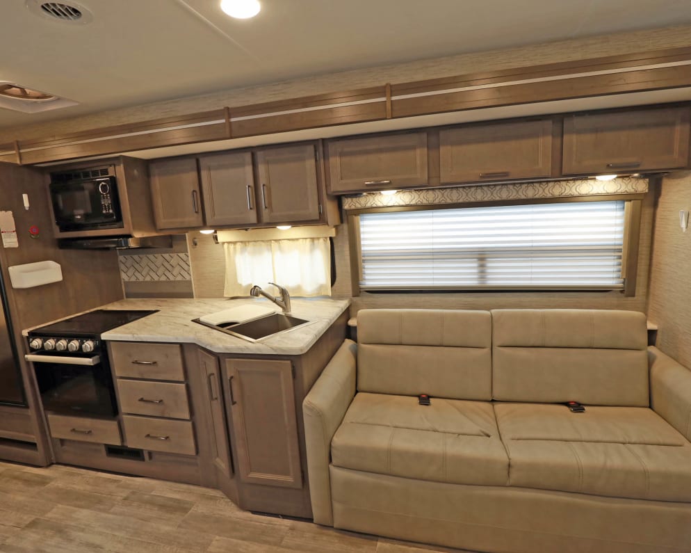 2021 A 31 pieds avec extensions  by Classe for rent in J7P 4W9