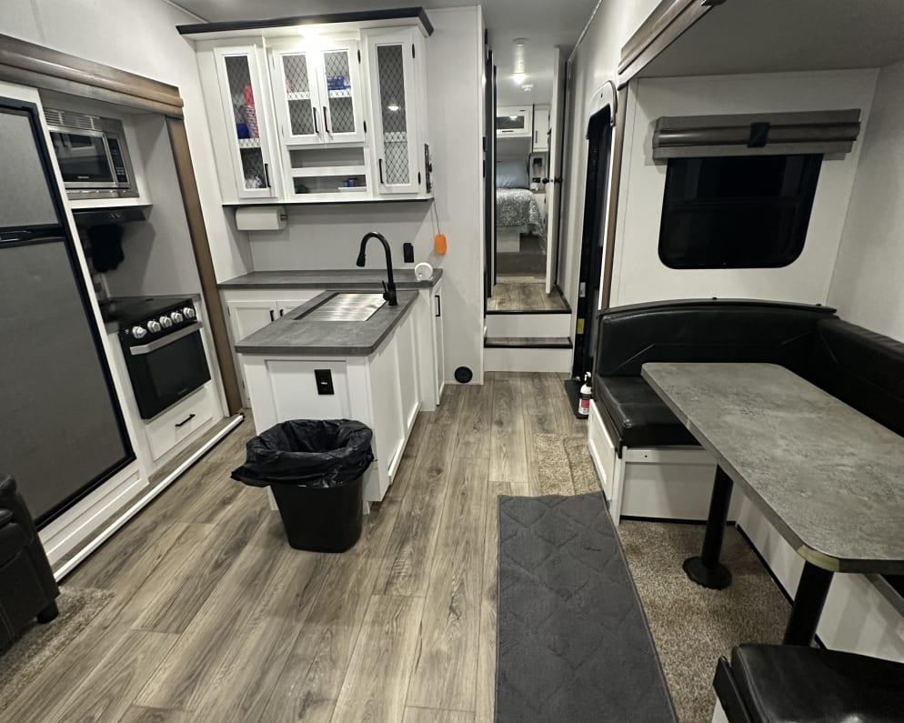 2021 Crusader Lite Fifth Wheel for rent in Coweta Oklahoma