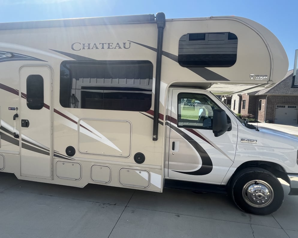 2017 Thor Chateau available for rent in Indianapolis Indiana