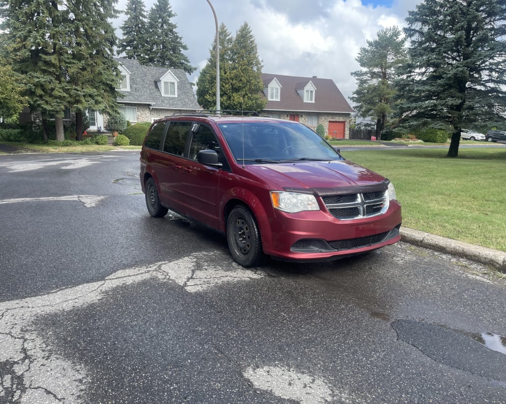2015 Dodge Grand Caravan Class B for rent in Saint-Hubert Quebec