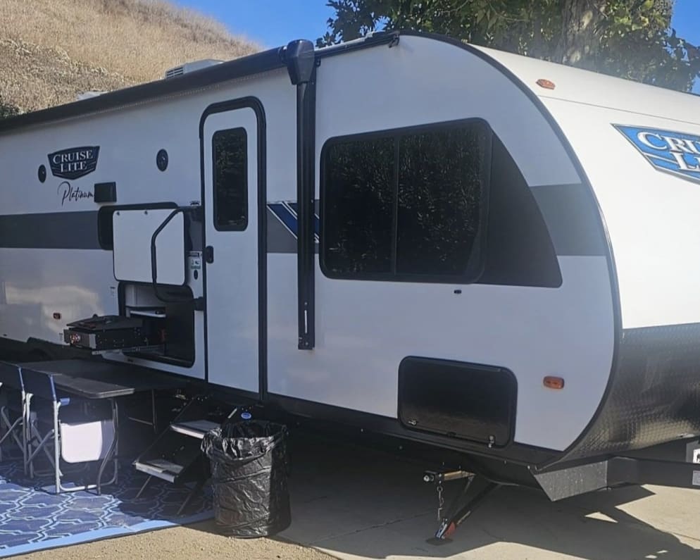 2024 Salem Cruise LIte Platinum 28VBLX