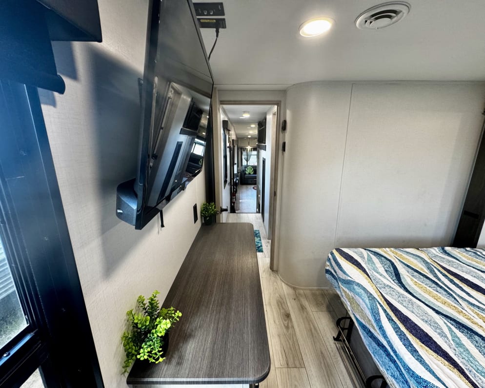 2024 Keystone RV Montana High Country