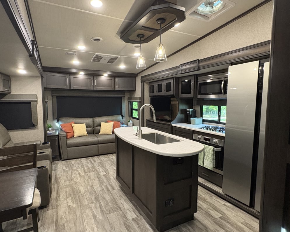 2023 Grand Design Reflection Fifth Wheel for rent in Colbert Georgia