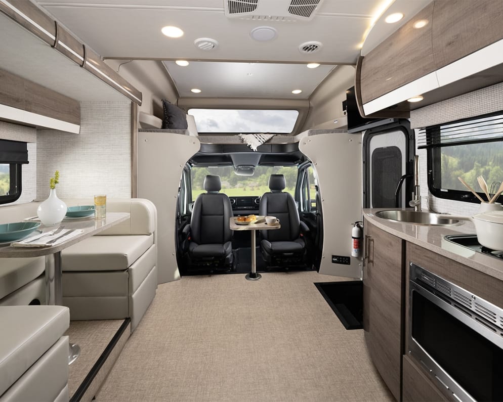 2023 Jayco Melbourne Prestige Class C for rent in The Hills Texas