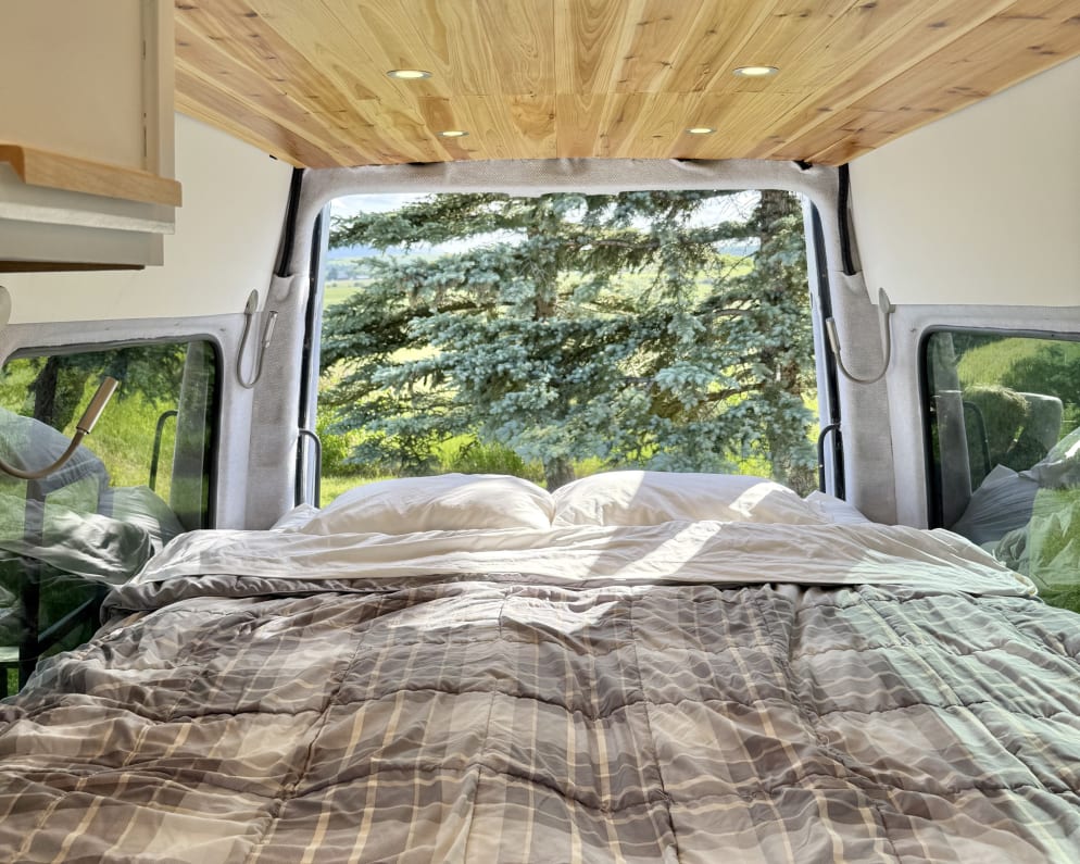 2008 Dodge Sprinter 2500 170ext available for rent in Nashville Tennessee