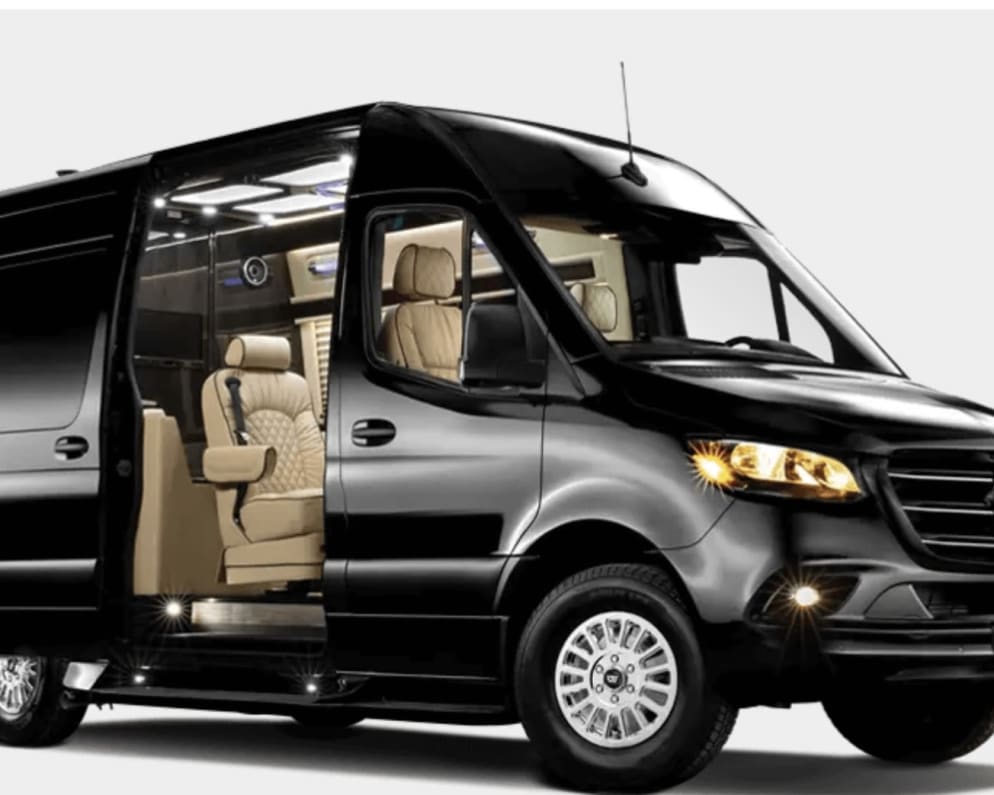 2025 Midwest Automotive Designs Ultimate Cruiser