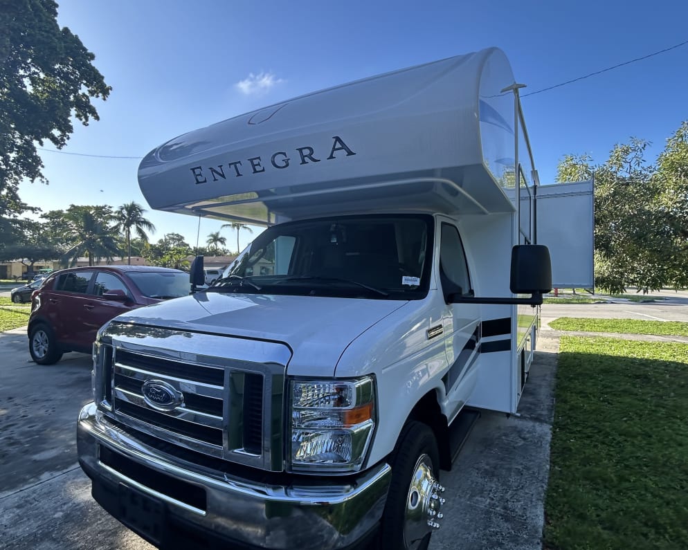 2025 Entegra Ford Transit