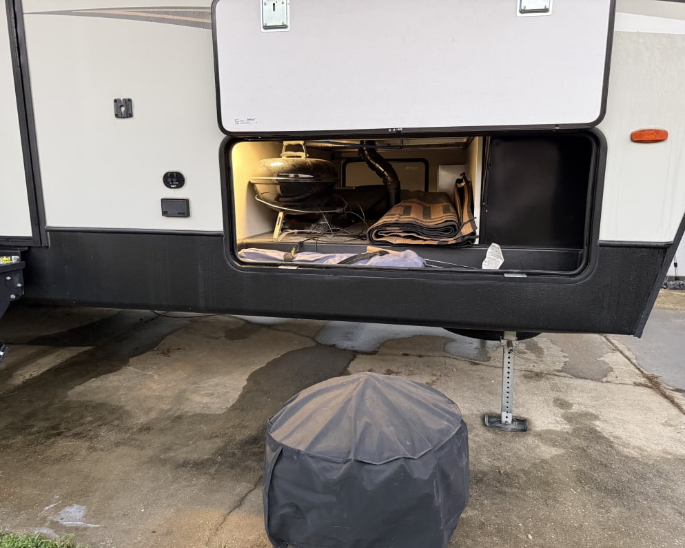 2021 Sprinter Campfire  by Keystone RV for rent in 32526
