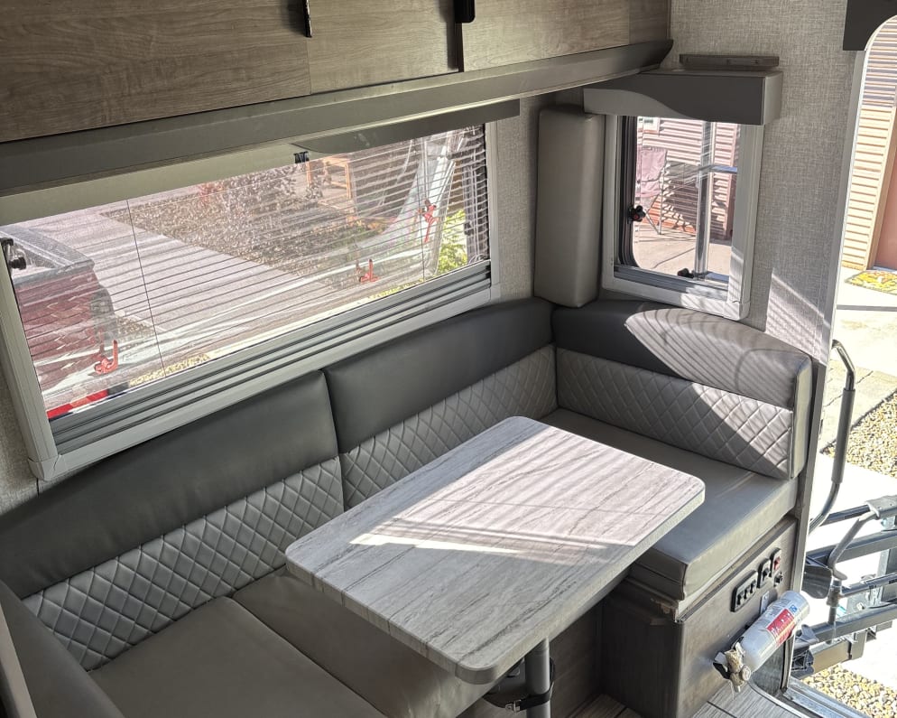 2022 Lance 850 Truck Camper for rent in Flagstaff Arizona