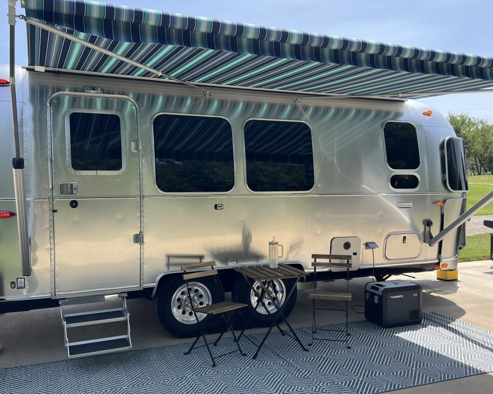 2023 Airstream International
