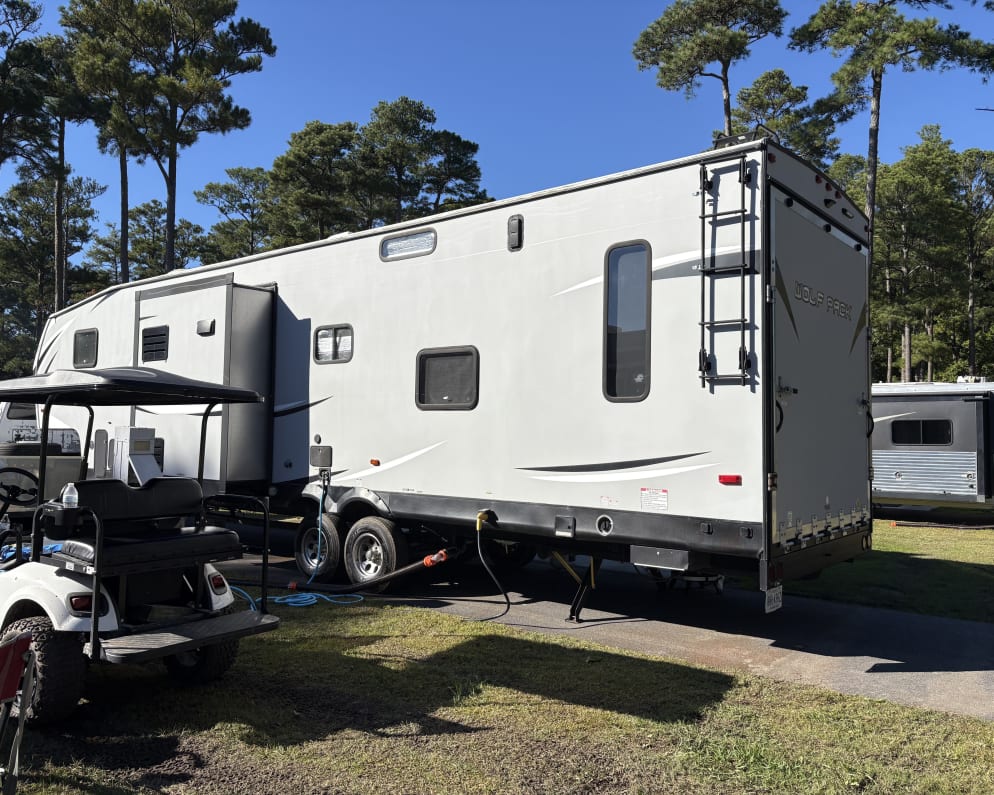2018 Forest River Cherokee Wolf Pack Toy Hauler for rent in Berlin Maryland