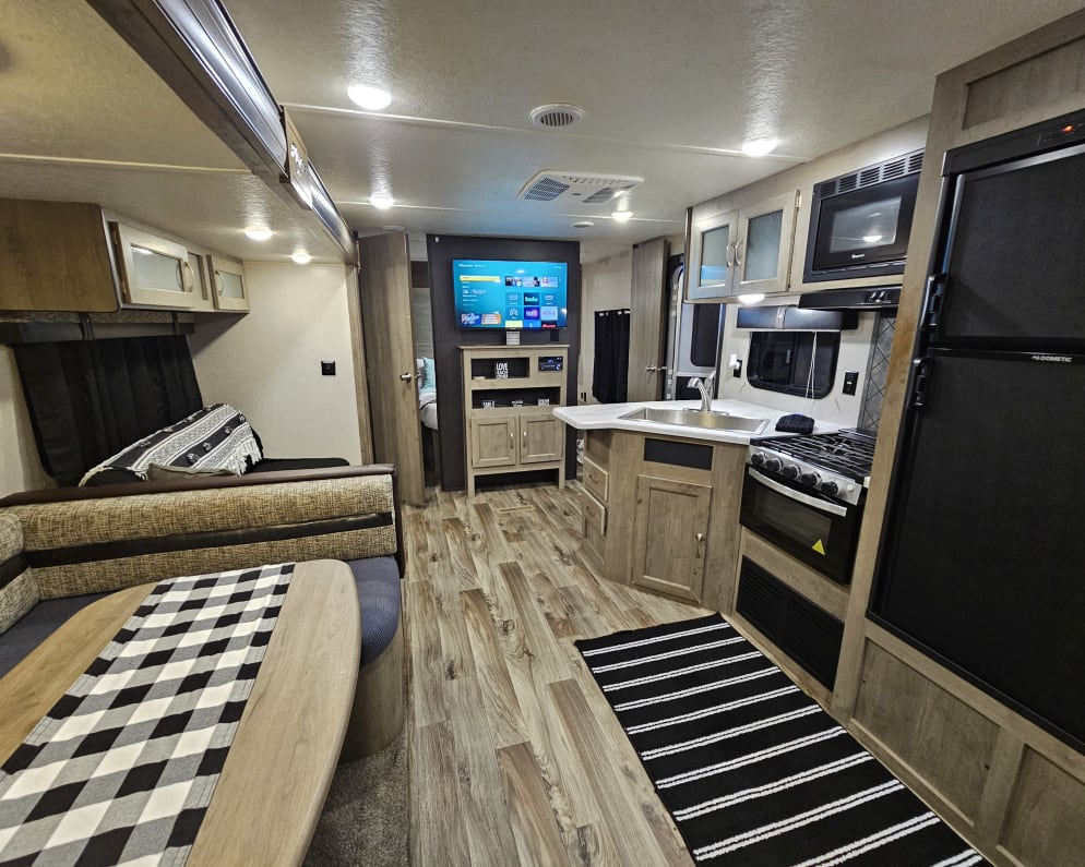 2019 Forest River Palomino Puma XLE available for rent in Citrus Springs Florida