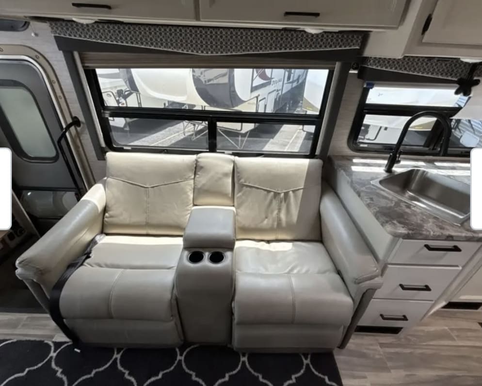 2021 Thor A.C.E. available for rent in Mackinaw City Michigan