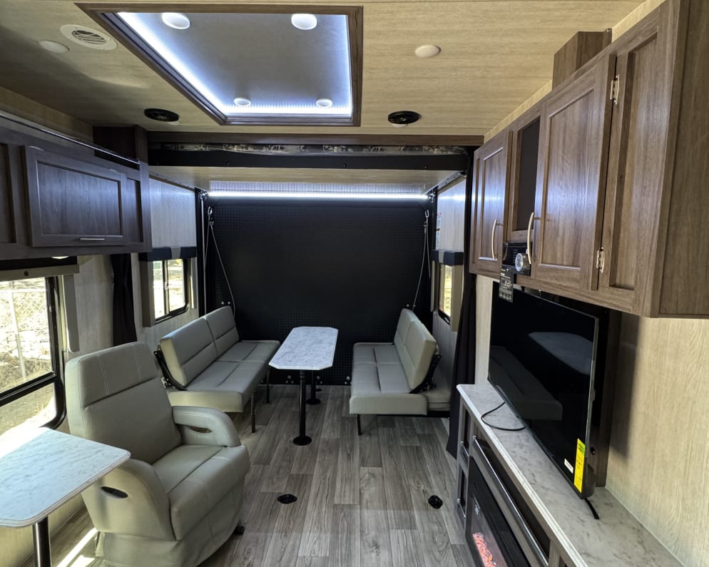 2025 Genesis Supreme Rv Ragen Toy Hauler for rent in Lake Elsinore California