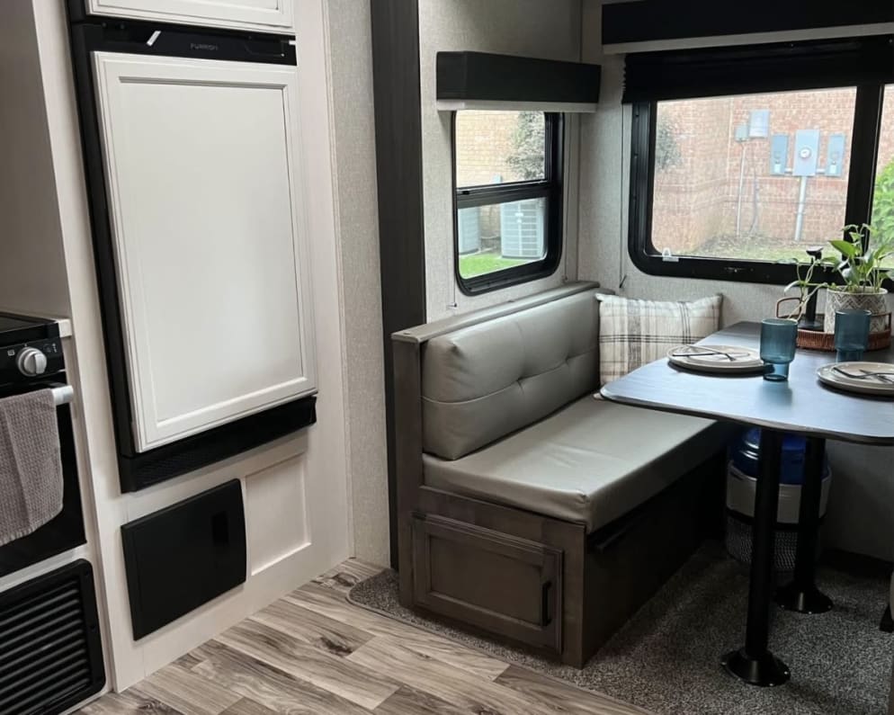 2022 SportTrek Touring  by Venture for rent in 31069