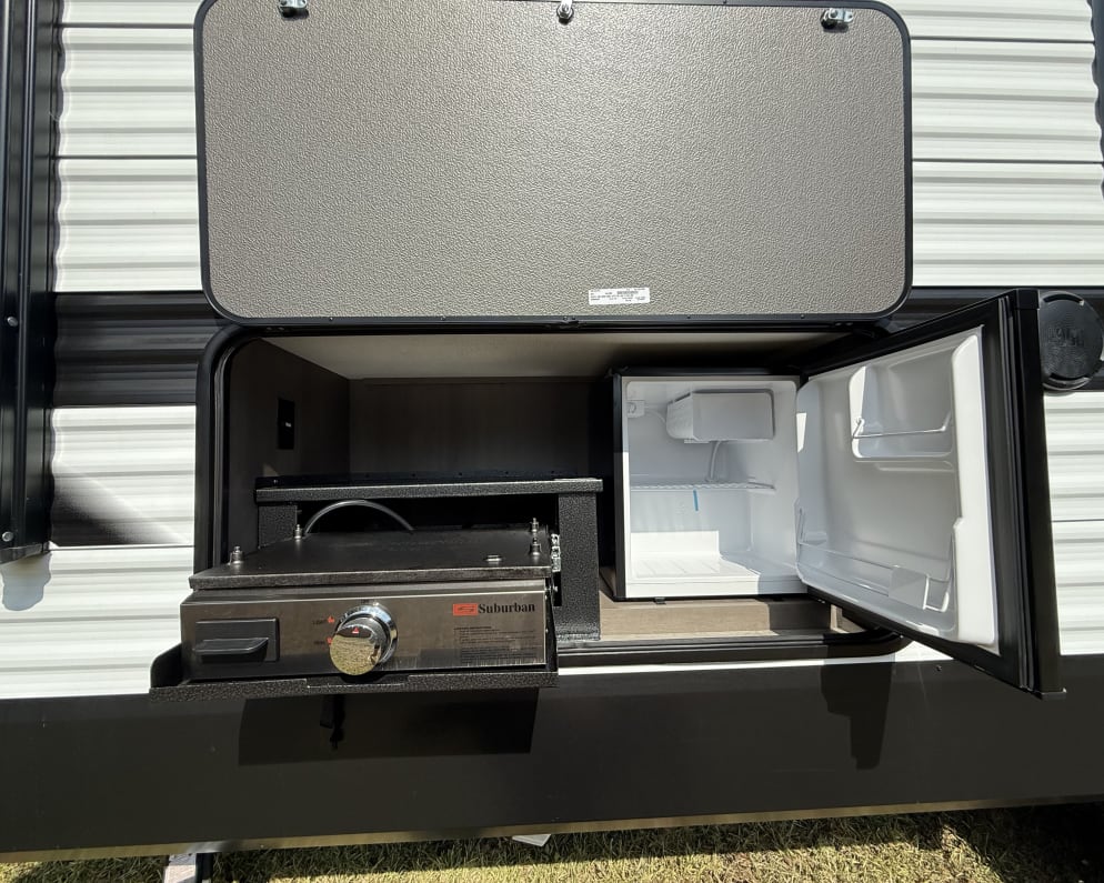 2025 Transcend 26BHX Travel Trailer for rent in Katy Texas