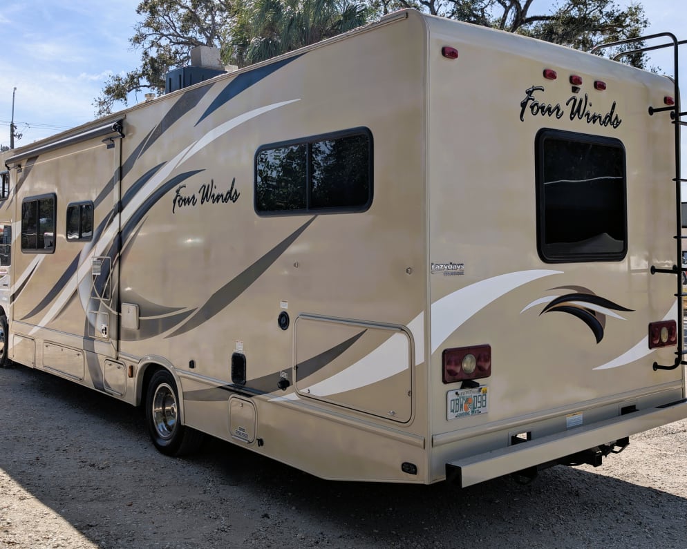 2017 Thor Four Winds Class C for rent in Tampa Bay Florida