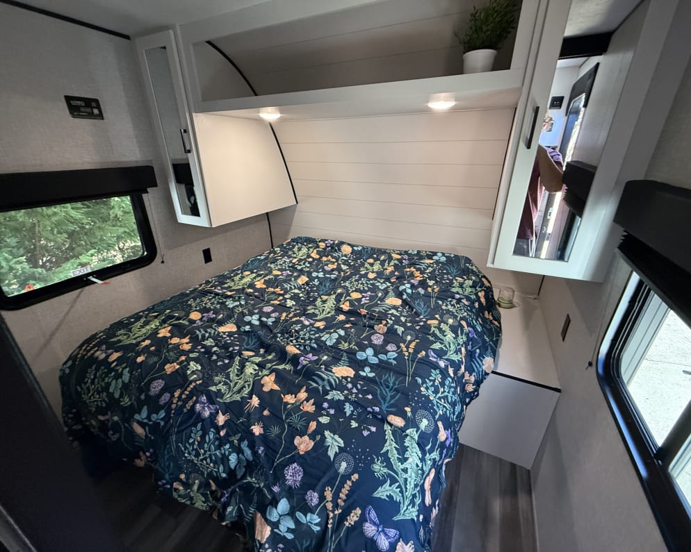 2025 Jay Flight 284BH  by Jayco for rent in 28560