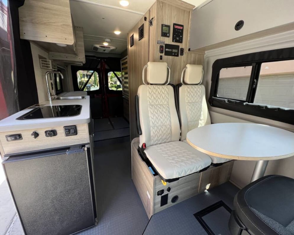 2021 Winnebago  by Dodge for rent in 05461