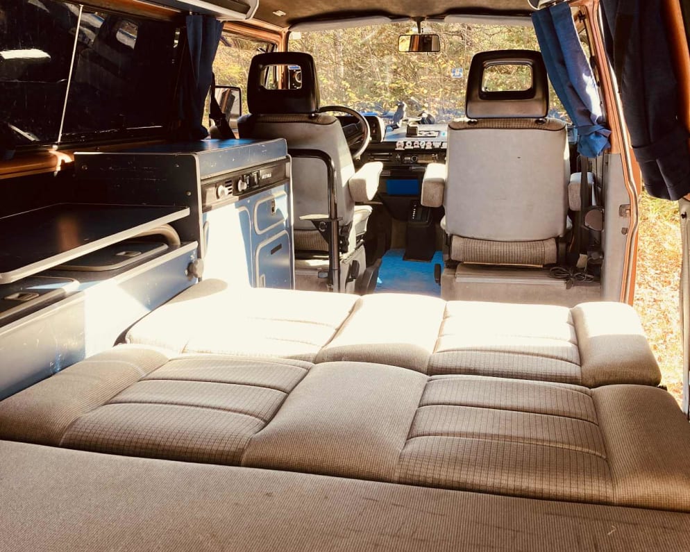 1989 T3 Westfalia  by Volkswagen for rent in H2K 3V8