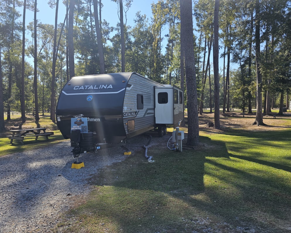 2025 Catalina legacy edition 293TQBSCK  by Coachmen for rent in 70785