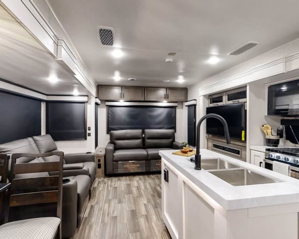 2024 Jayco Eagle Travel Trailer for rent in Phoenix Arizona