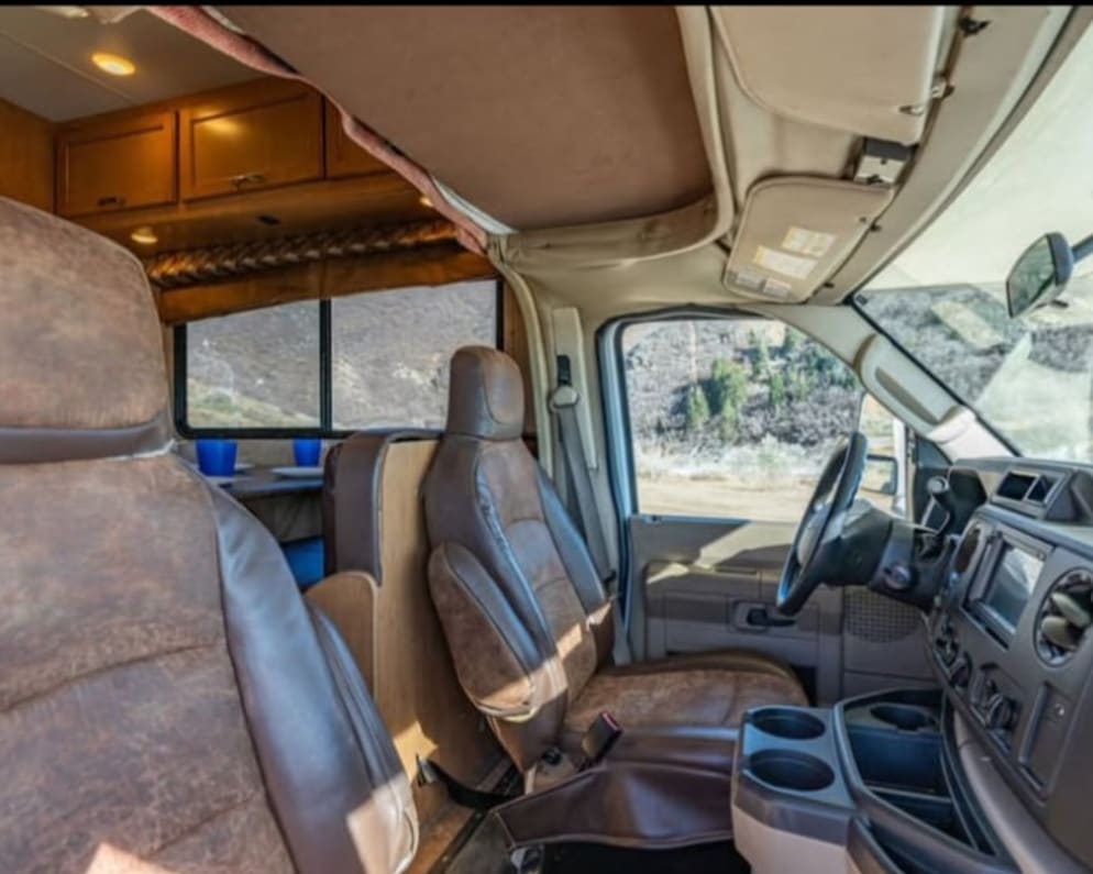 2017 Thor Four Winds Class C for rent in Orem Utah