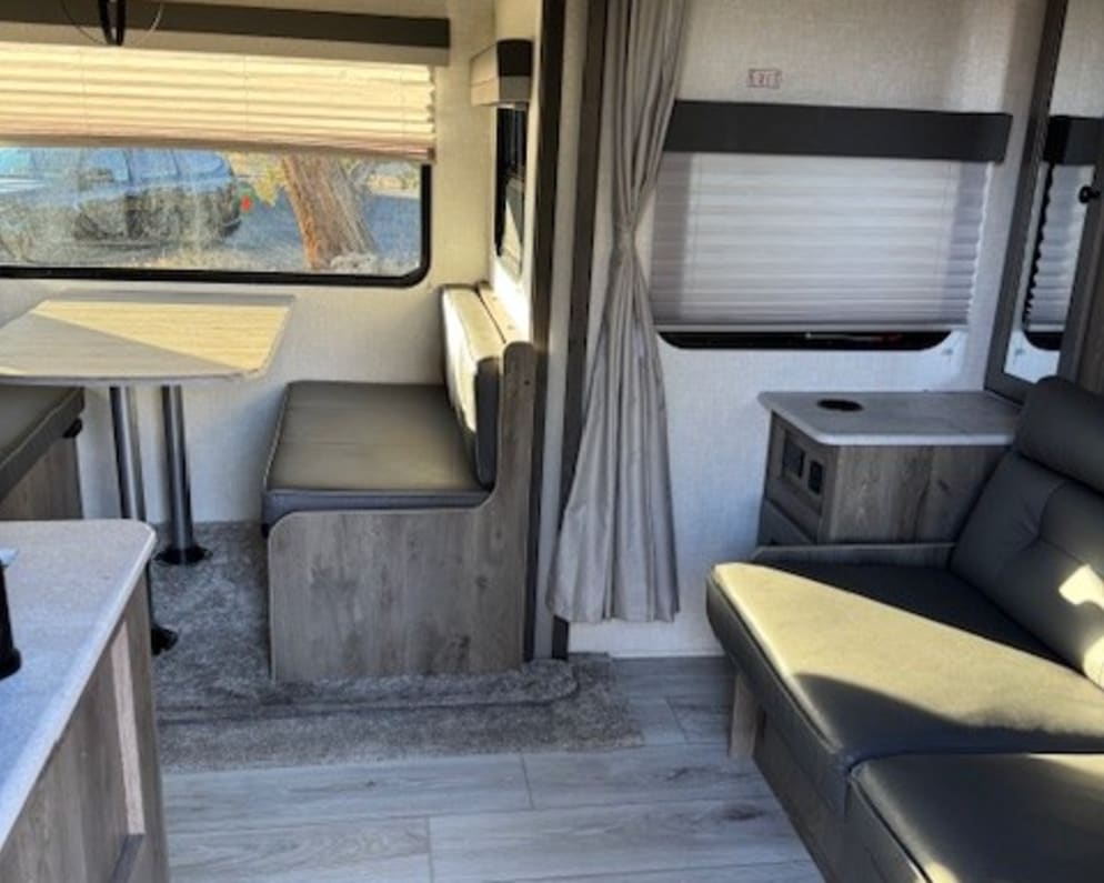 2022 Surveyor Legend  by Forest River for rent in 97702
