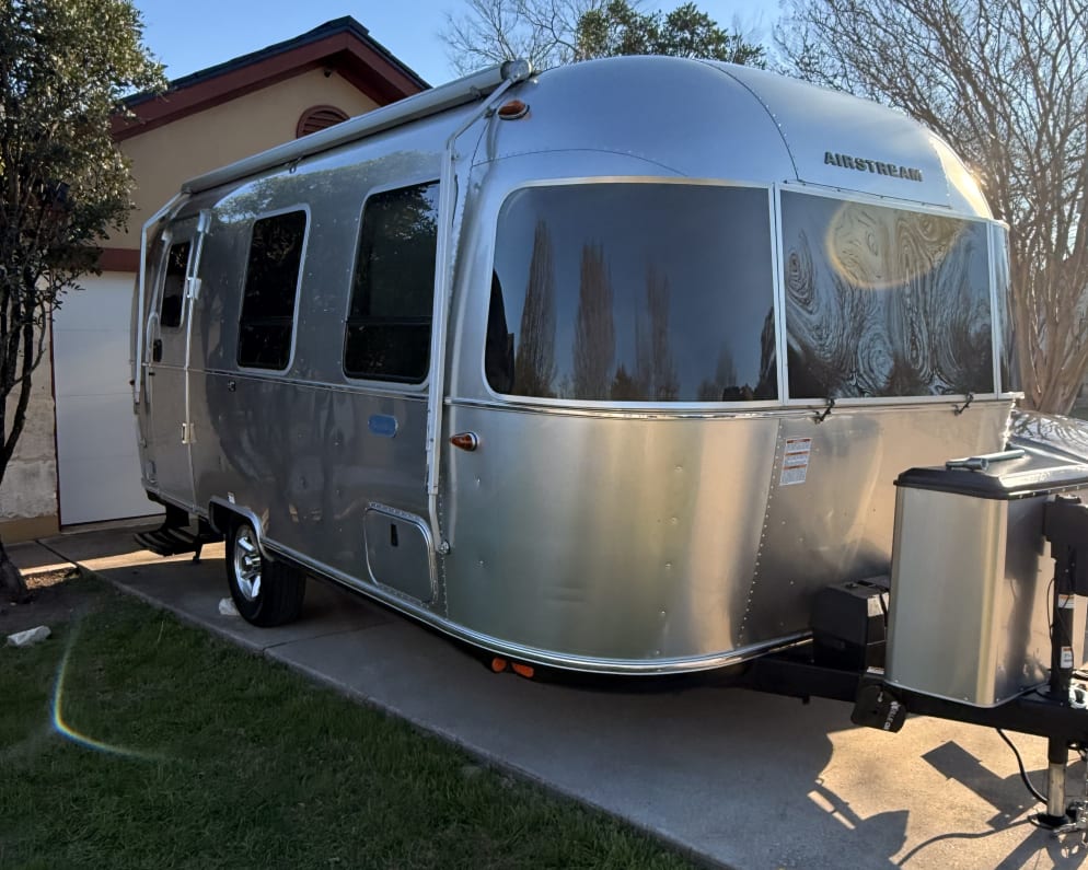 2024 Airstream Bambi