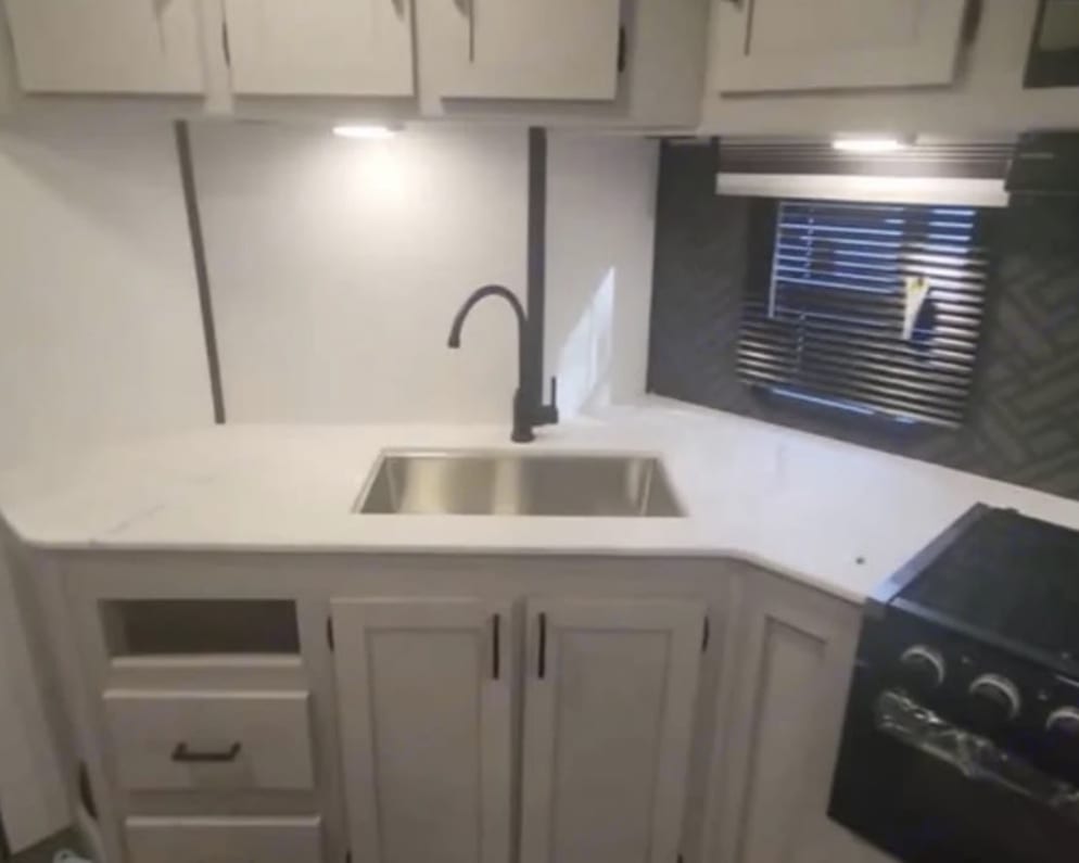 2022 Heartland RVs Mallard Travel Trailer for rent in Wesley Chapel Florida