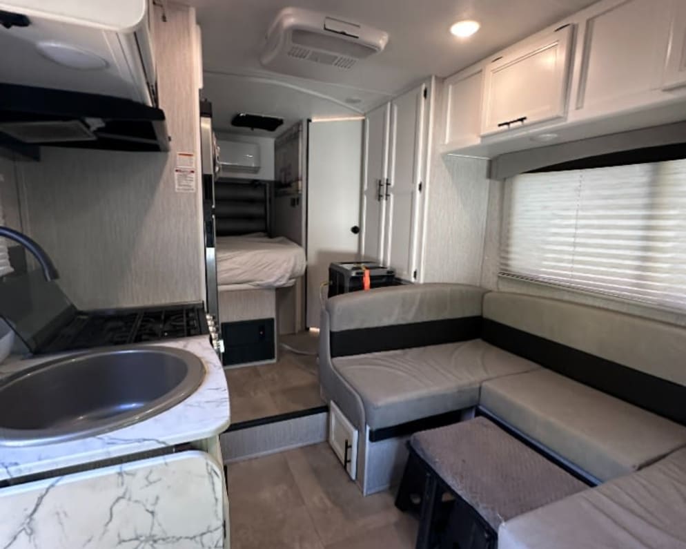 2021 Coachmen Crosstrek 23XG Class C for rent in Naples Florida