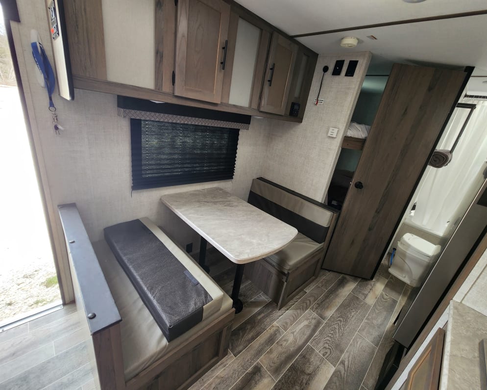 2022 Ameri-Lite Super Lite  by Gulf Stream for rent in 76086