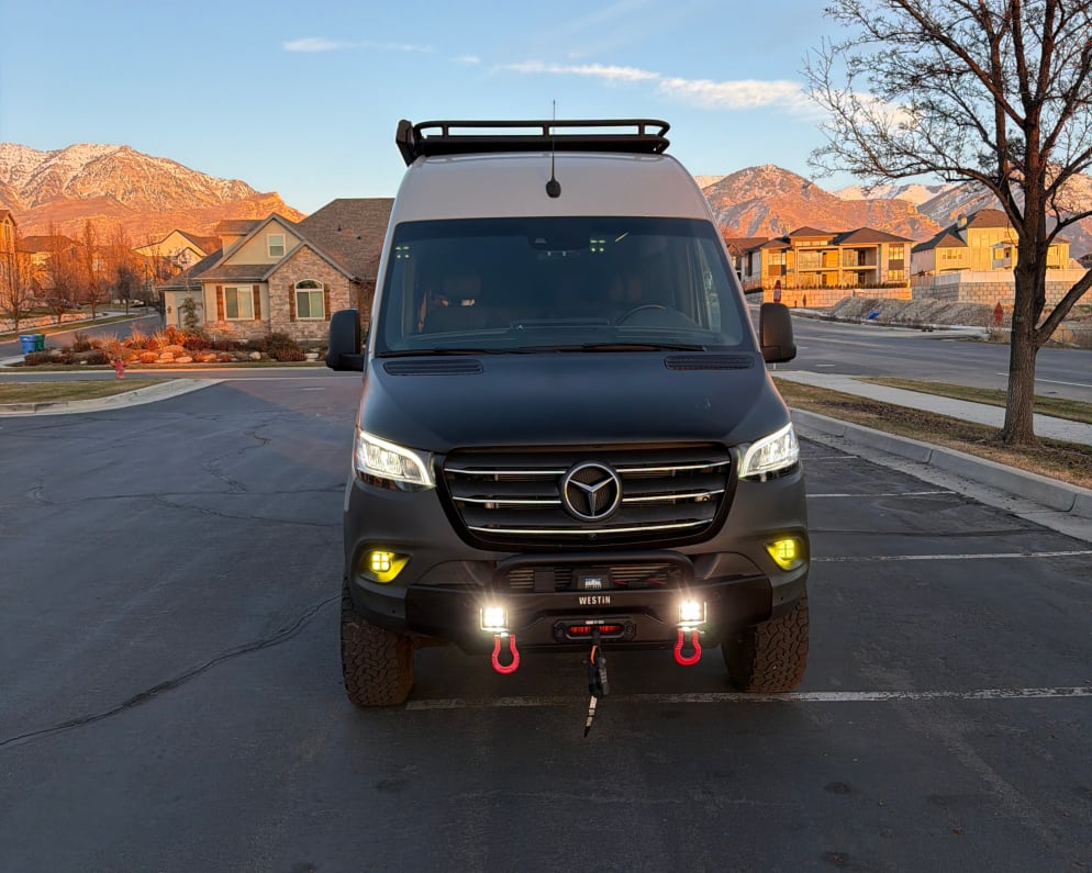 2021 MERCEDEZ SPRINTER 17) 4X4
