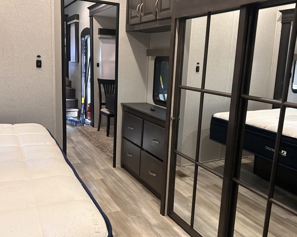 2021 Coachmen Brookstone Fifth Wheel for rent in Sanford Florida