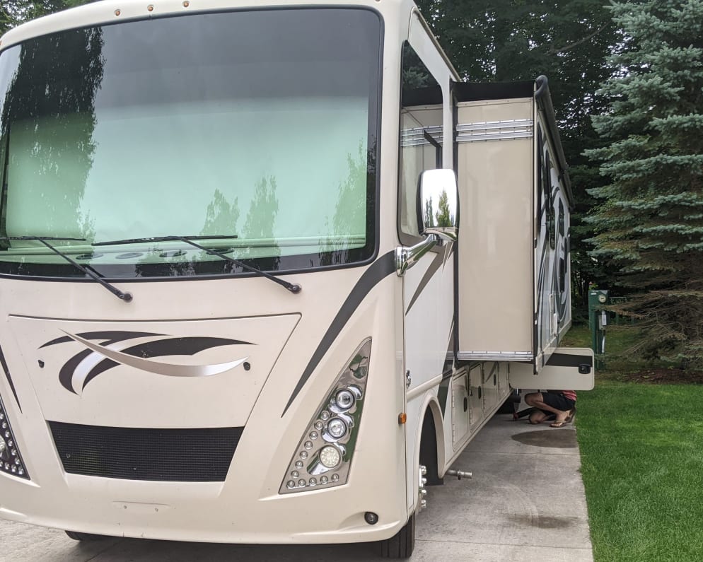 2017 Windsport  by Thor for rent in 49715