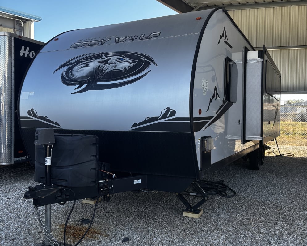 2022 Cherokee Grey Wolf  by Forest River for rent in 77493