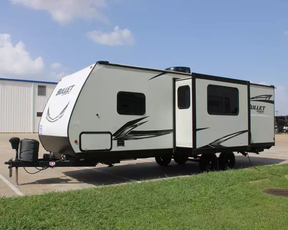 2021 Keystone RV Bullet Crossfire available for rent in Dickinson Texas