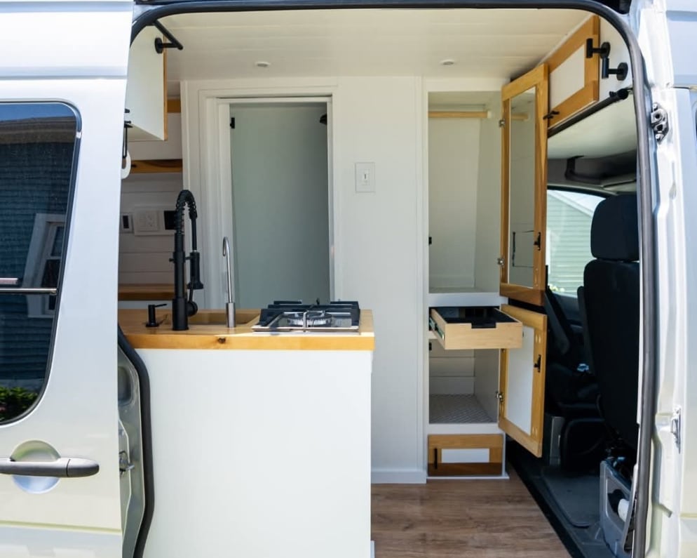 2015 mercedes sprinter Class B for rent in Alexandria Virginia