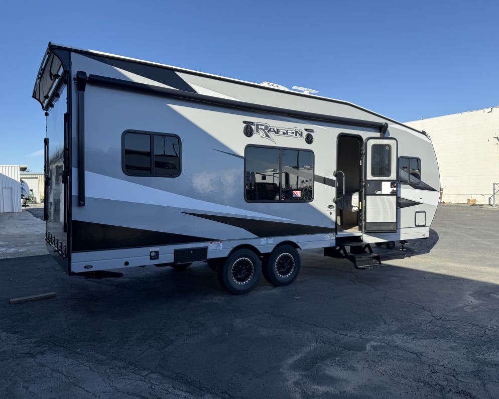 2026 Genesis Supreme Rv Rage'n 2215SSXL available for rent in Quartz Hill California