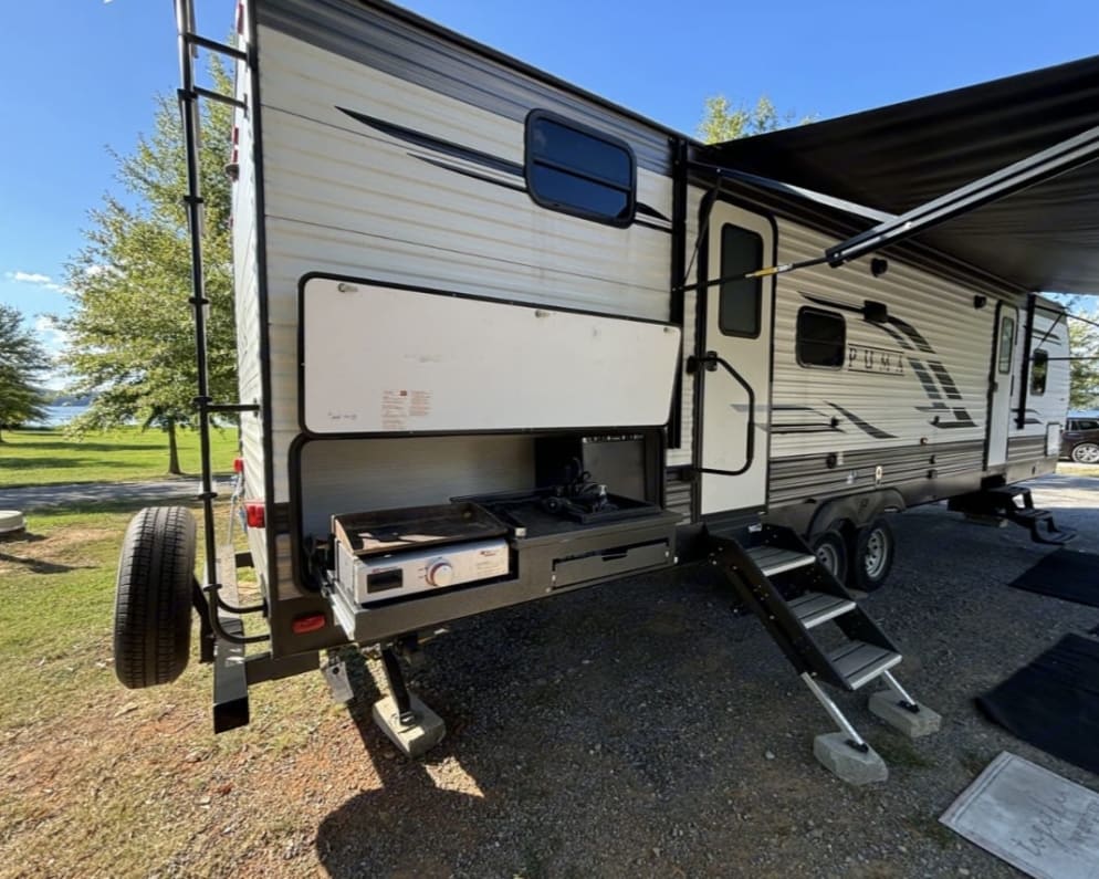 2021 Forest River Palomino Puma Travel Trailer for rent in Tickfaw Louisiana
