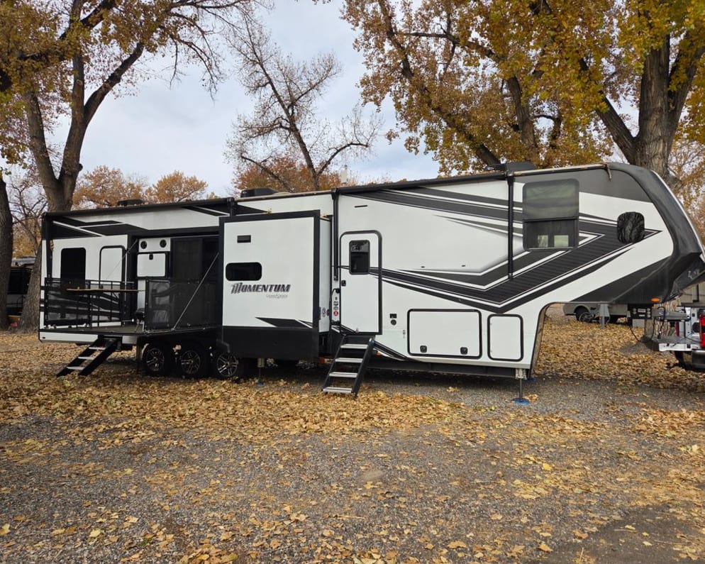 2023 Grand Design Momentum Toy Hauler Fifth Wheel for rent in Loveland Colorado