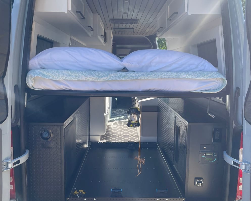 2012 Mercedes-Benz Sprinter RV Motorhome Campervan Class B for rent in Reno Nevada