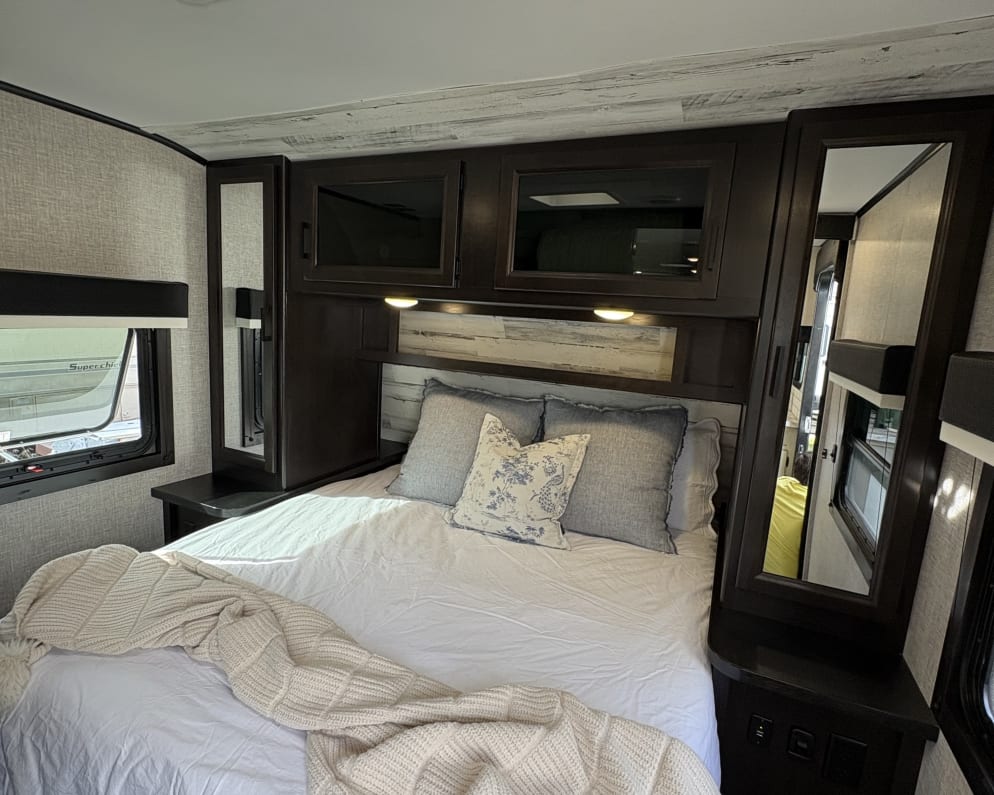 2022 Jayco Jay Feather available for rent in Boise Idaho