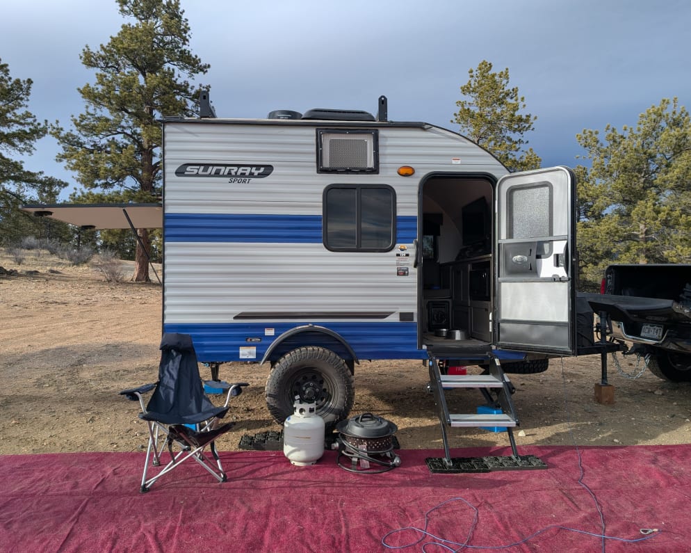 2023 Sunset Park RV SunRay available for rent in Colorado Springs Colorado