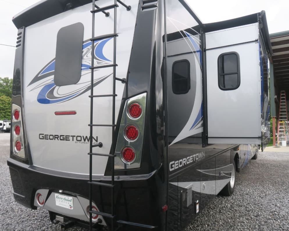 2020 Forest River Georgetown Class A for rent in Brush Prairie Washington