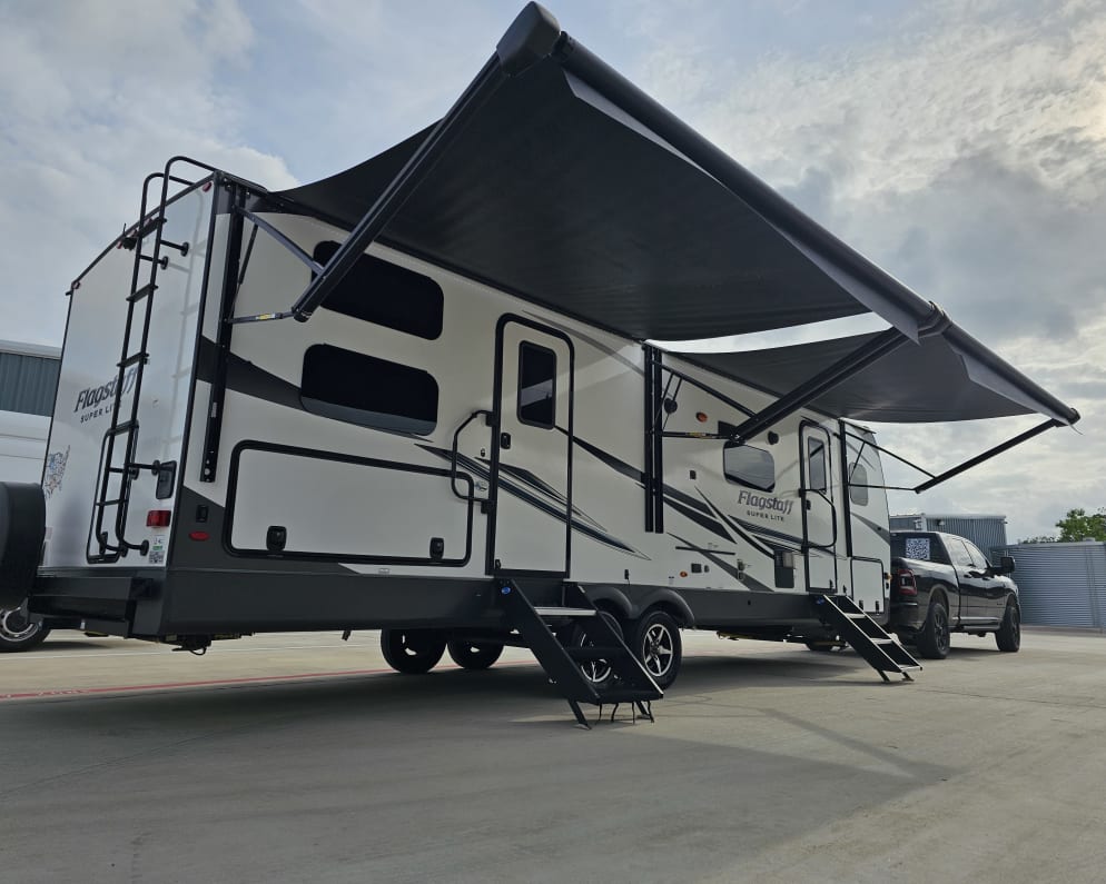 2022 Flagstaff Super Lite  by Forest River for rent in 77493